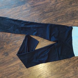 VICTORIAS SECRET YOGA PANTS